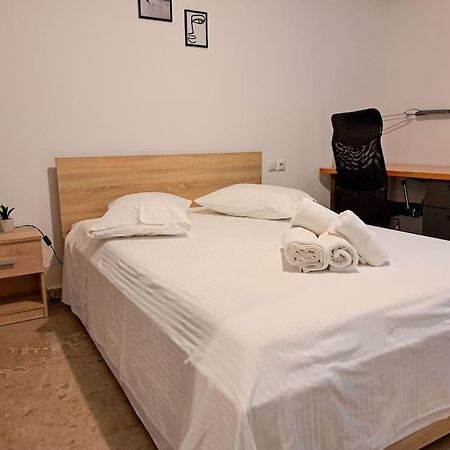 Mini Suite 5 帕特雷 外观 照片